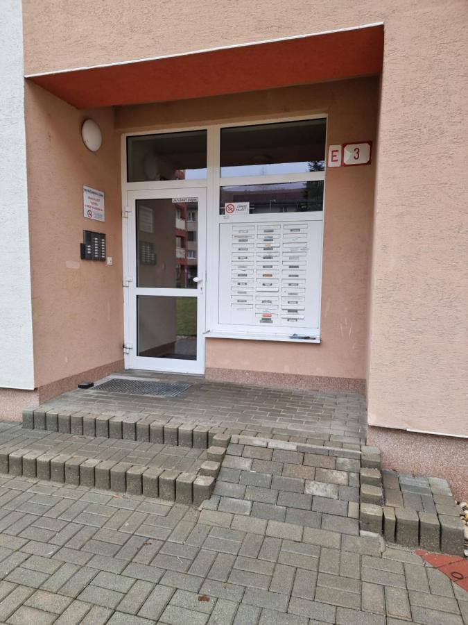 Apartment Banska - City Centre & Private Parking Besztercebánya Kültér fotó