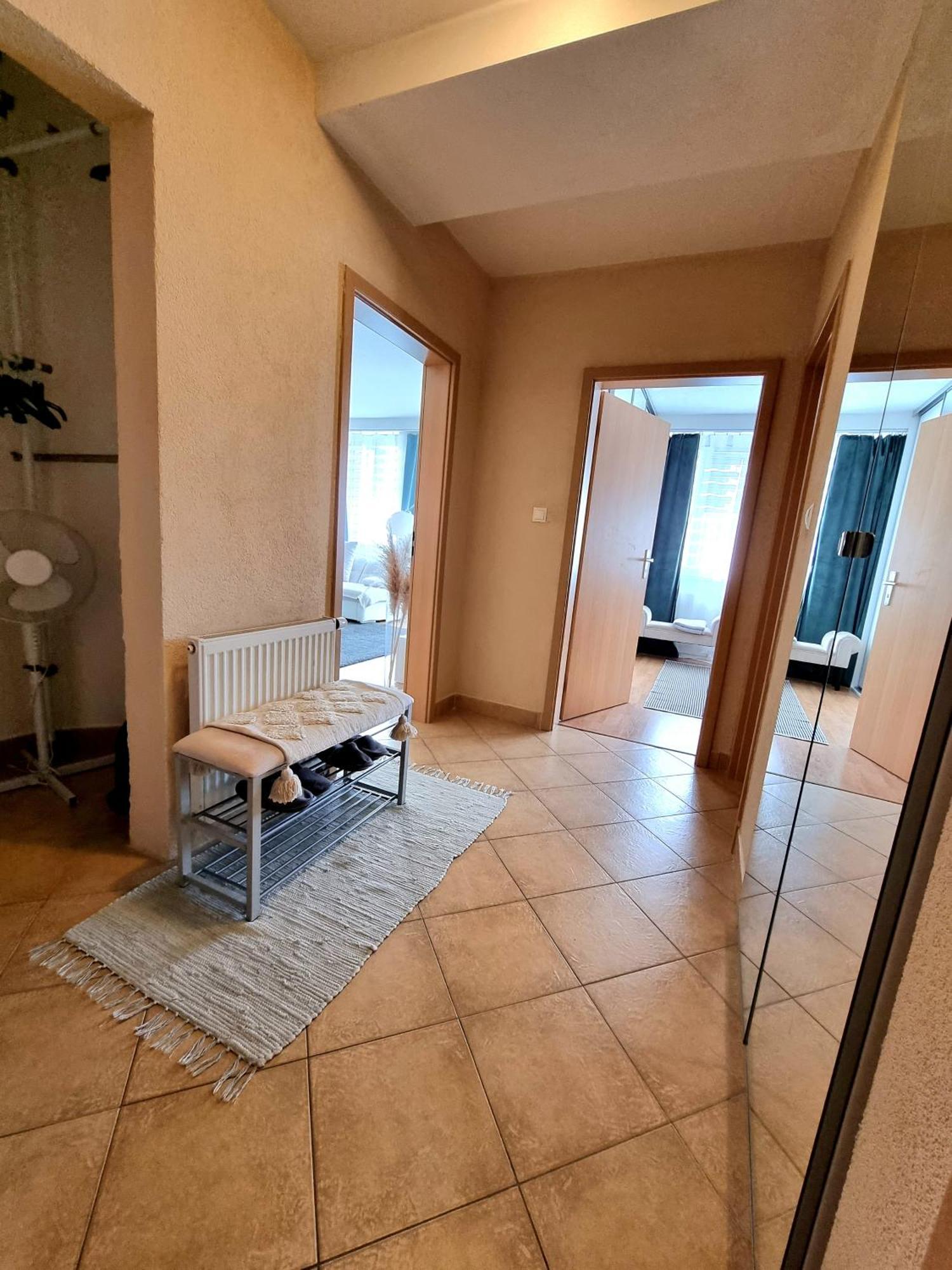 Apartment Banska - City Centre & Private Parking Besztercebánya Kültér fotó